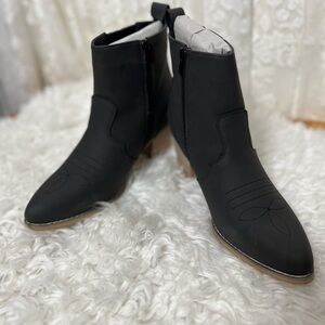 “Tinstree” Boots Ankle, SZ: (9) Blackish, hues of Charcoal New Never Wore